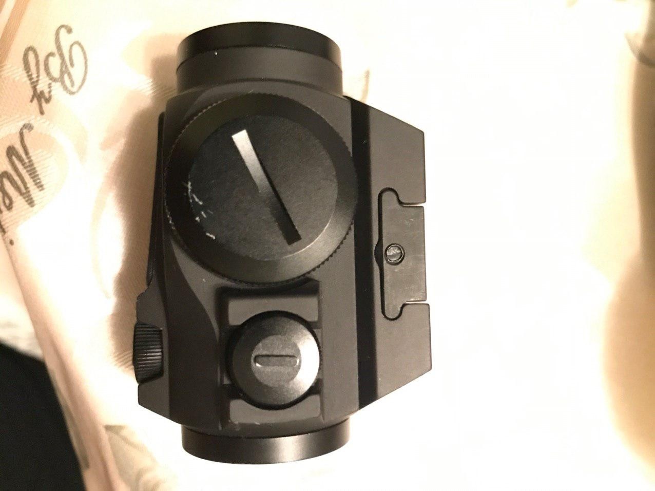 Обзор HOLOSUN HS503GU. Компактный коллиматорный прицел с прочным корпусом